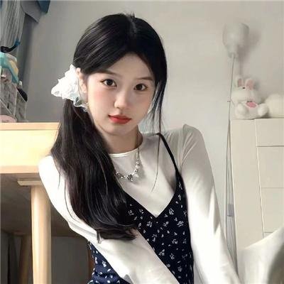 忧郁小女孩